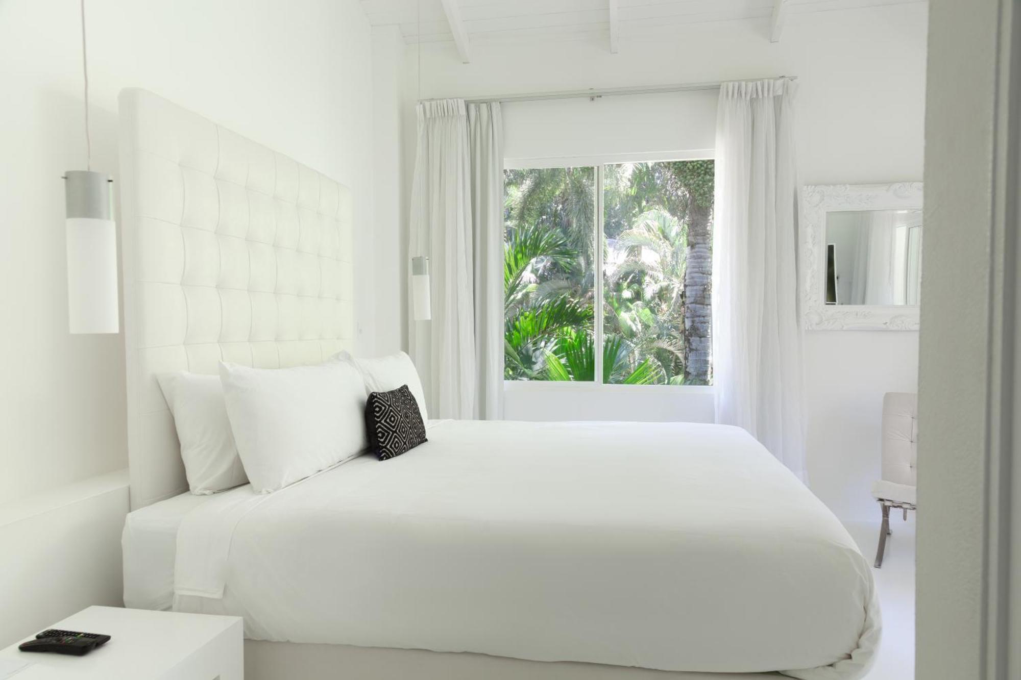 Le Cameleon Boutique Hotel Puerto Viejo de Talamanca Bagian luar foto
