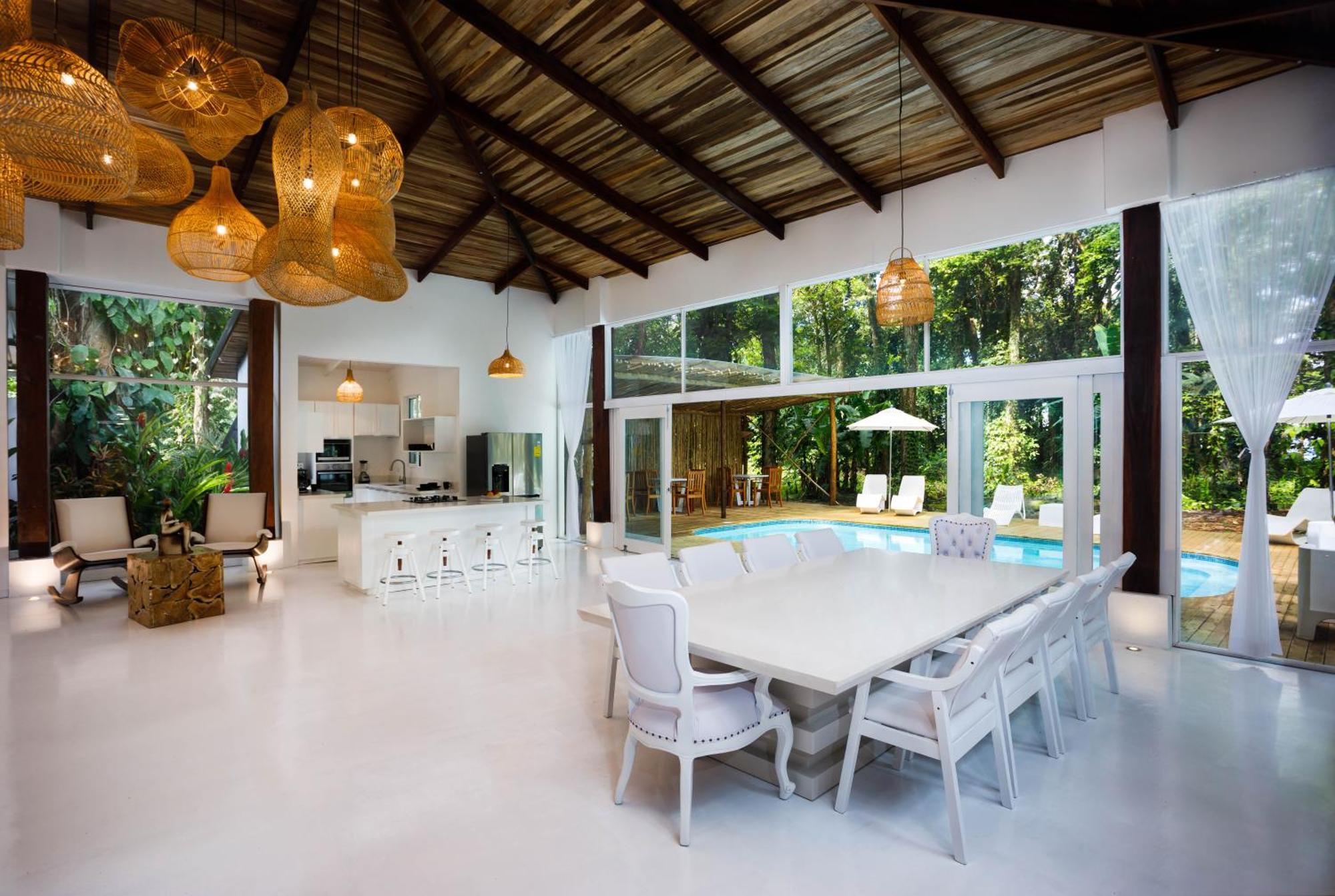 Le Cameleon Boutique Hotel Puerto Viejo de Talamanca Bagian luar foto
